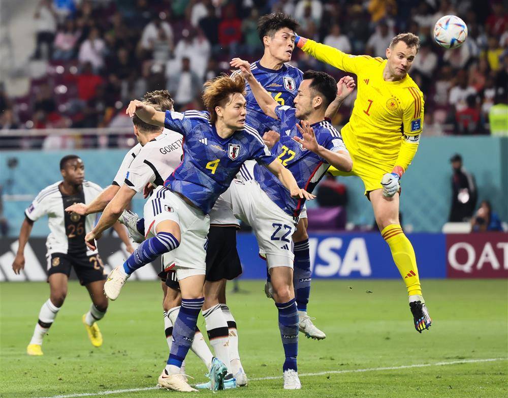 九游-西亚卡姆爆冷击败日本队，精彩发挥引爆全场！的简单介绍