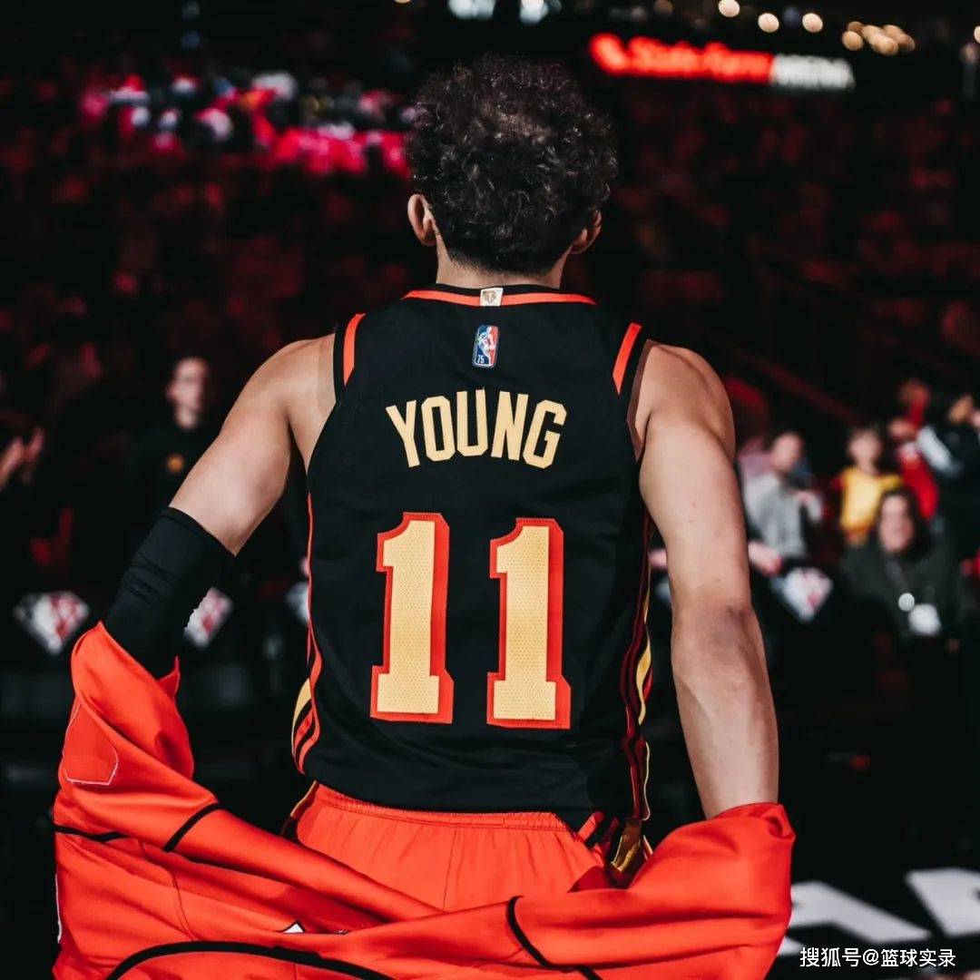 九游-关于Uzi迎来七赛季高光表现,老鹰球迷沸腾!的信息