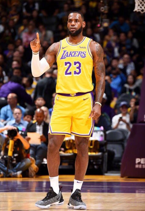 就有娱乐- 浓眉哥赛季集锦