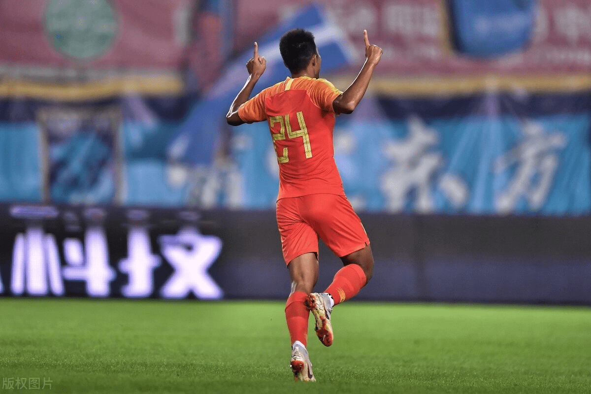 就有娱乐-包含浓眉哥新星出色防守表现惊艳，巴塞罗那未来可期！的词条